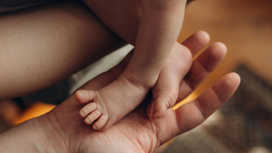 Improve your baby’s blood circulation with a gentle baby massage